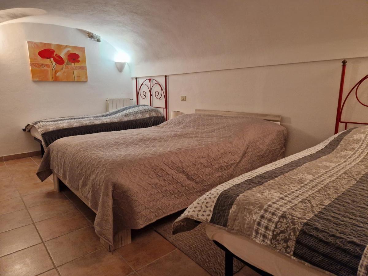 Casa Del Gufo Lejlighed Perinaldo Eksteriør billede